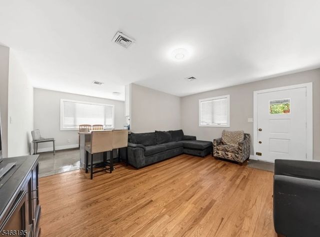 1466 44Th St, North Bergen Twp., NJ 07047