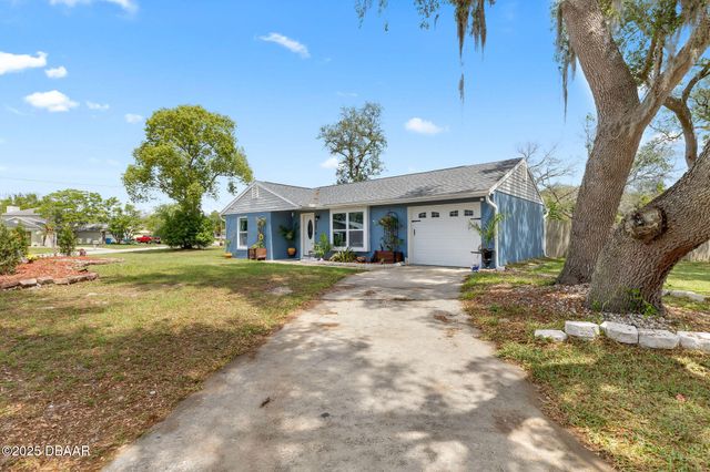 2350 Timbercrest Drive, Deltona, FL 32738