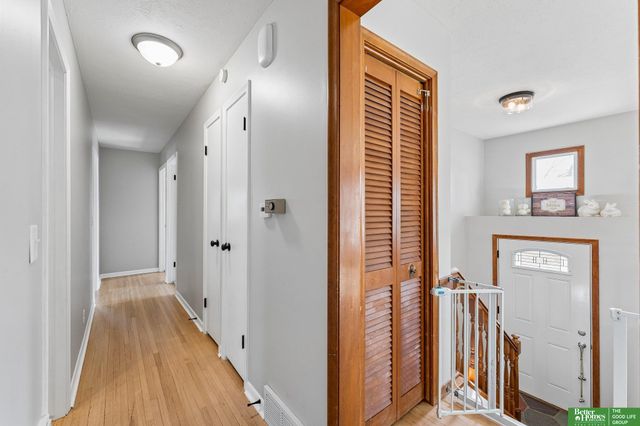 1274 S 165 Avenue, Omaha, NE 68130