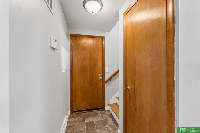 1274 S 165 Avenue, Omaha, NE 68130