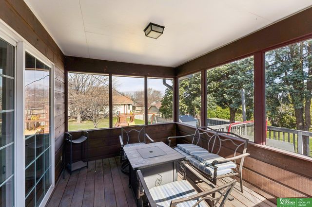 1274 S 165 Avenue, Omaha, NE 68130