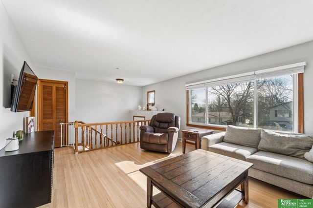 1274 S 165 Avenue, Omaha, NE 68130