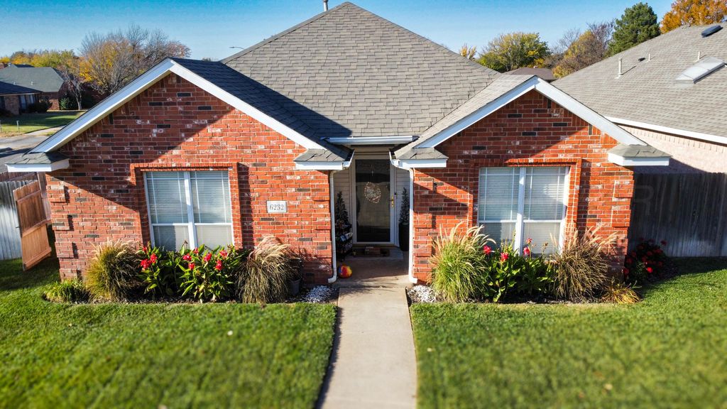 6232 OAKCREST Lane, Amarillo, TX 79109