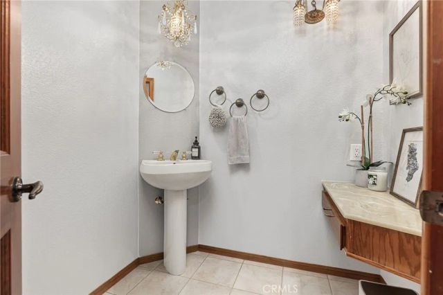 23137 Canyon Lake South, Canyon Lake, CA 92587