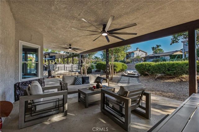 23137 Canyon Lake South, Canyon Lake, CA 92587