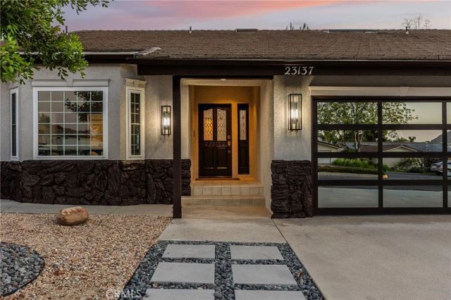 23137 Canyon Lake South, Canyon Lake, CA 92587