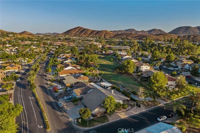 23137 Canyon Lake South, Canyon Lake, CA 92587