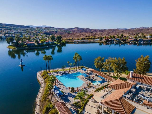 23137 Canyon Lake South, Canyon Lake, CA 92587