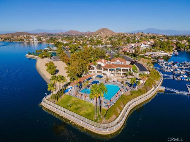 23137 Canyon Lake South, Canyon Lake, CA 92587
