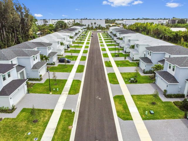 6347 Tenor Drive, West Palm Beach, FL 33413