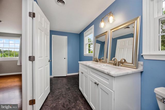 55 CHURCH RD, Malvern, PA 19355