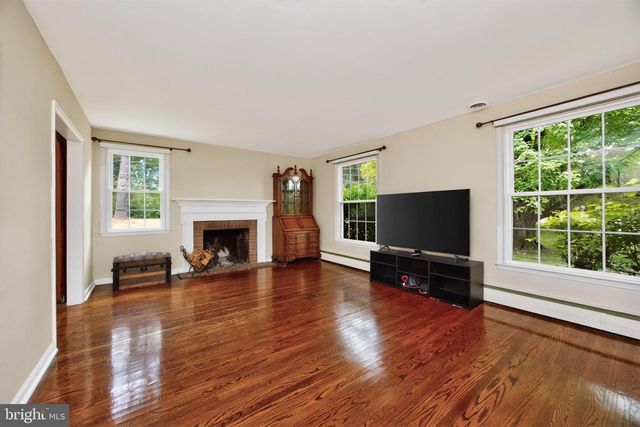 55 CHURCH RD, Malvern, PA 19355