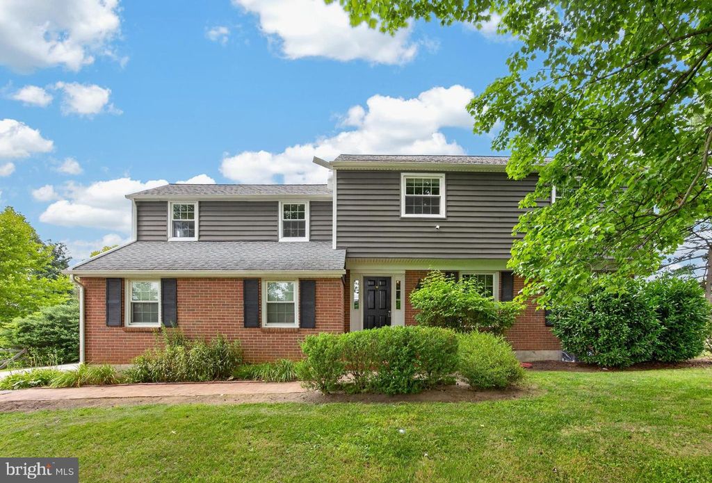 55 CHURCH RD, Malvern, PA 19355