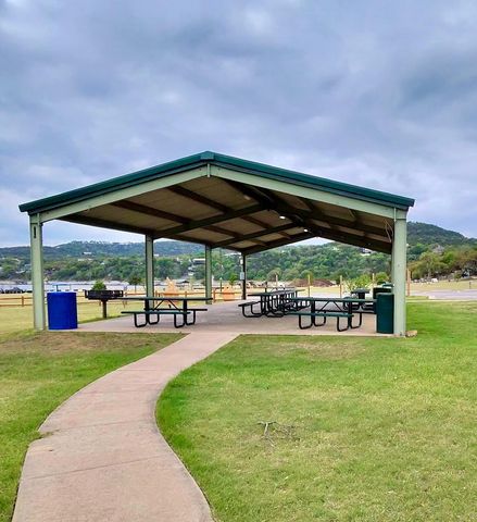 11104 4th ST, Jonestown, TX 78645