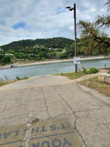 11104 4th ST, Jonestown, TX 78645