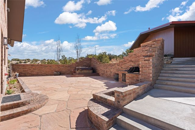 15 Coyote Run, Placitas, NM 87043