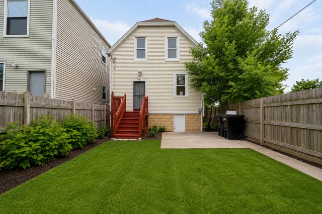 5134 S Wolcott Avenue, Chicago, IL 60609