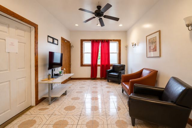 5134 S Wolcott Avenue, Chicago, IL 60609