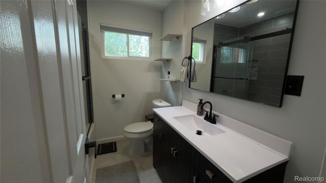 8127 Gary Avenue, Westland, MI 48185