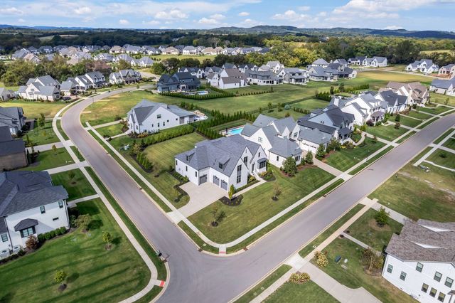 6043 Porters Union Way, Arrington, TN 37014