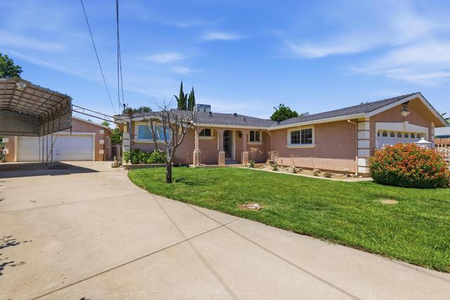 199 Dorman Ave, Yuba City, CA 95991
