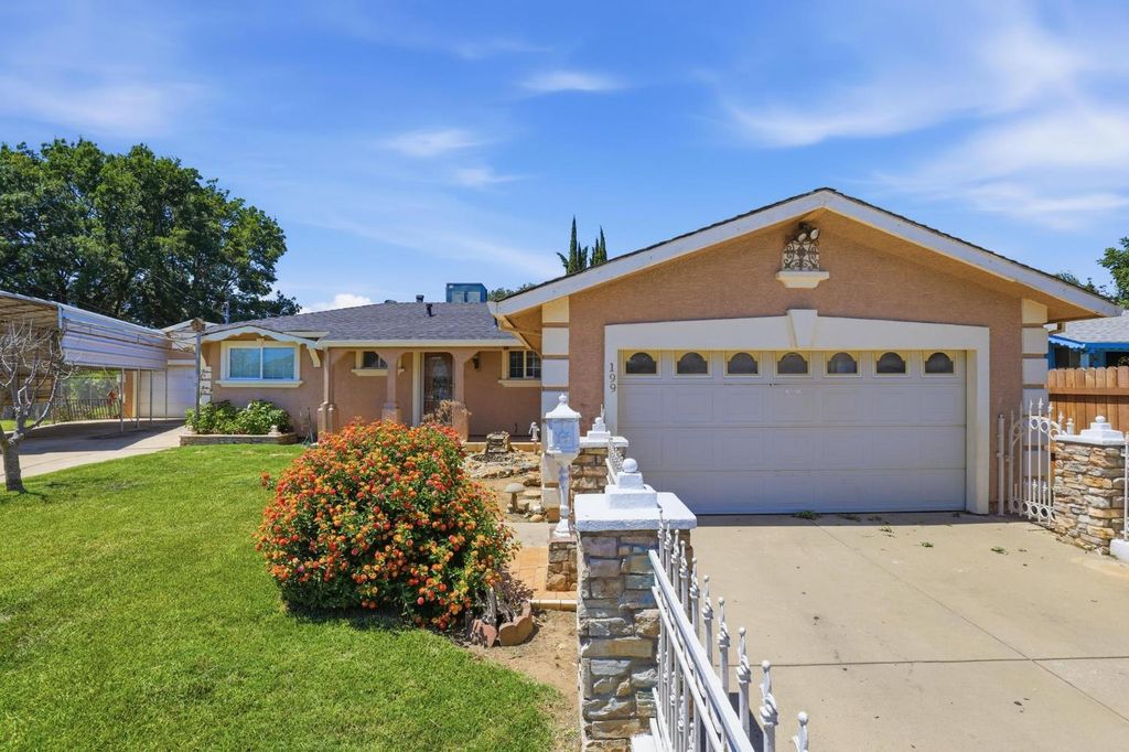199 Dorman Ave, Yuba City, CA 95991