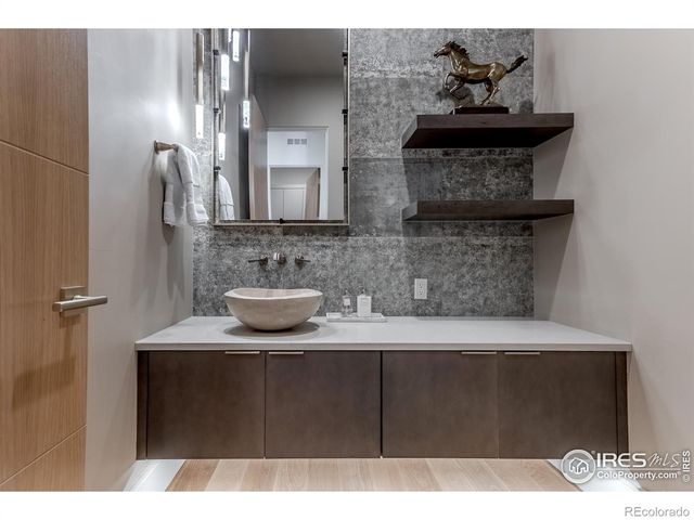 7572 Raphael Lane, Littleton, CO 80125