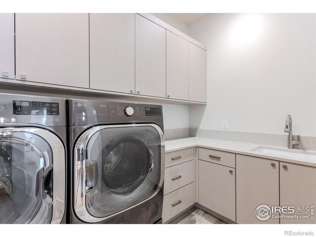 7572 Raphael Lane, Littleton, CO 80125