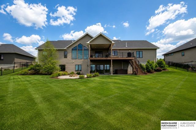 6682 56th Avenue, Columbus, NE 68601