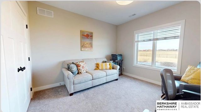 6682 56th Avenue, Columbus, NE 68601