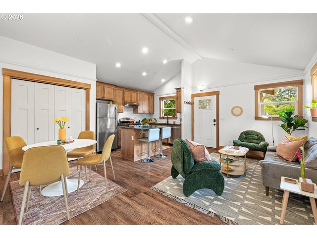 5536 Ne ALBERTA St, Portland, OR 97218