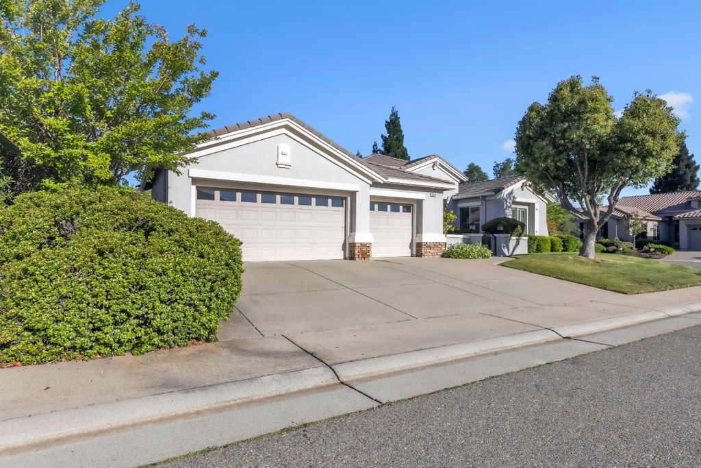 1800 Prairie View Ln, Lincoln, CA 95648