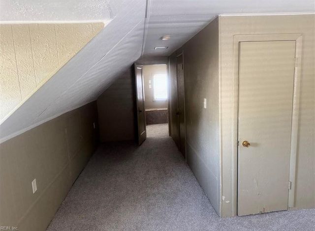 635 Newport News AVE, Hampton, VA 23669