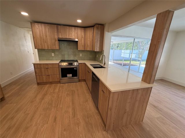 1760 GEORGIA AVENUE NE, St Petersburg, FL 33703