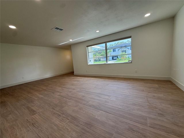 1760 GEORGIA AVENUE NE, St Petersburg, FL 33703