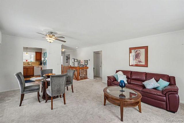 11869 Shenandoah Drive 4, South Lyon, MI 48178