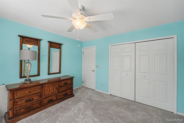 11869 Shenandoah Drive 4, South Lyon, MI 48178