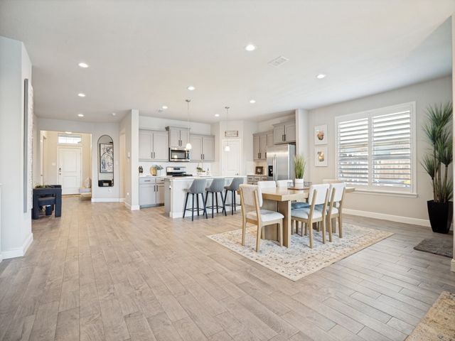 1612 Reed Drive, Krum, TX 76249