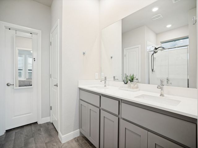 1612 Reed Drive, Krum, TX 76249