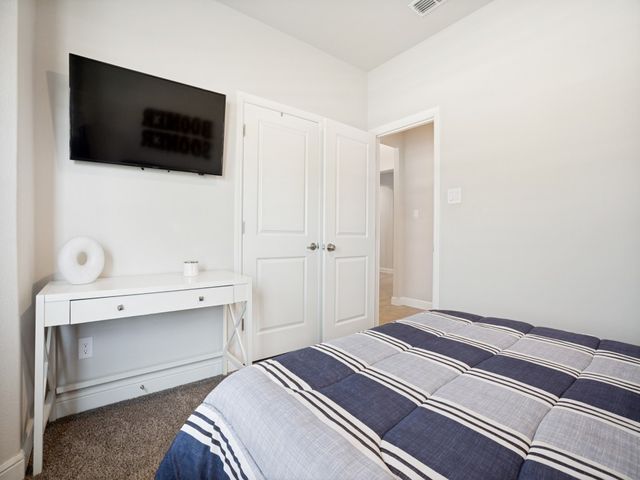 1612 Reed Drive, Krum, TX 76249