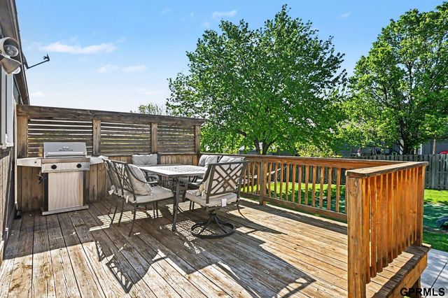 15721 Decatur Street, Omaha, NE 68118