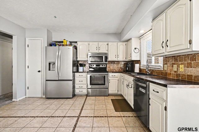 15721 Decatur Street, Omaha, NE 68118