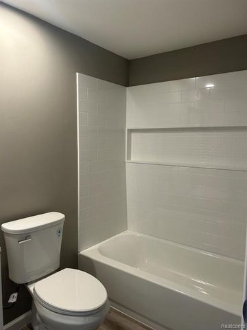 27223 Adelein Drive, Southfield, MI 48033