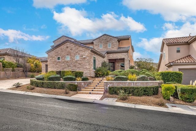 35 Stonemark Drive, Henderson, NV 89052