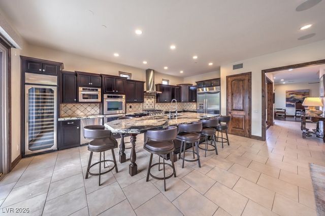 35 Stonemark Drive, Henderson, NV 89052