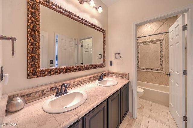 35 Stonemark Drive, Henderson, NV 89052