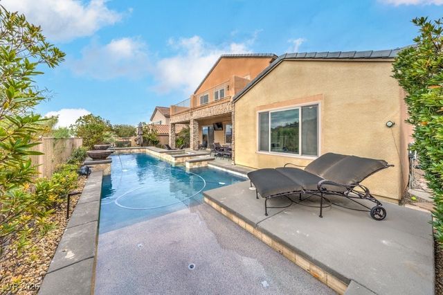 35 Stonemark Drive, Henderson, NV 89052