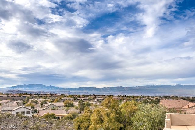 35 Stonemark Drive, Henderson, NV 89052