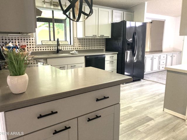 5948 E Hermosa Vista Drive, Mesa, AZ 85215