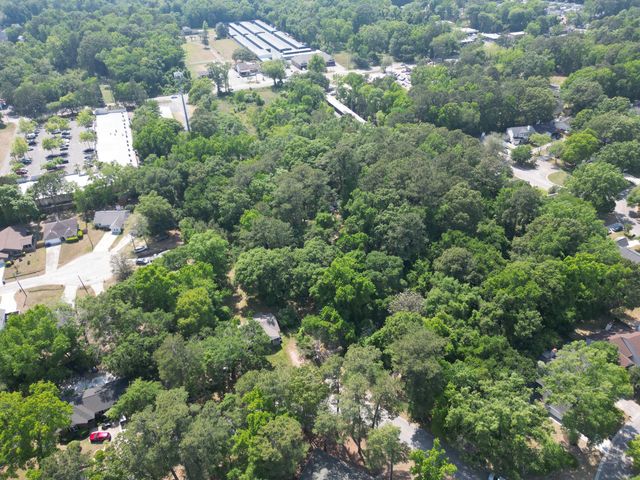 1740 Dogwood Road, Charleston, SC 29414